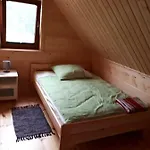 Domek Nad Jeziorem Ublik Lodge *