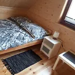 Lodge Domek Nad Jeziorem Ublik *